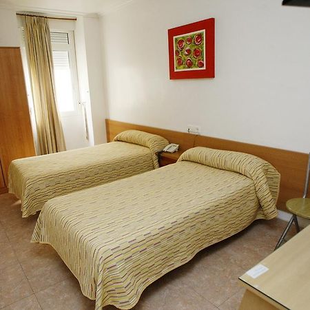 Hostal San Fernando Alicante Dış mekan fotoğraf